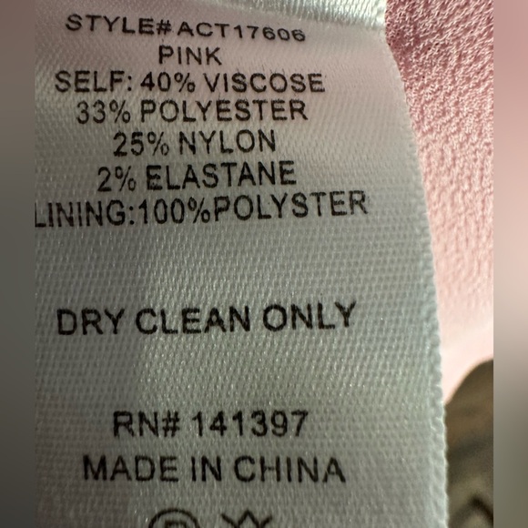 ASTR the Label pink puff top medium - Picture 10 of 16